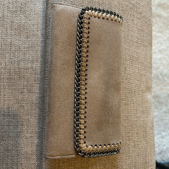 SOLD SOLD SOLD - Picture 4 of 12